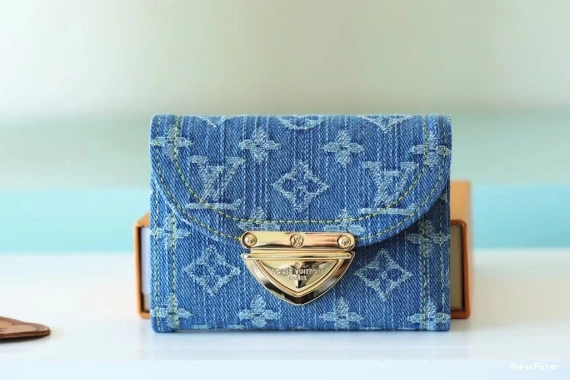 Vuitton VICTORINE Wallet Louis 0711